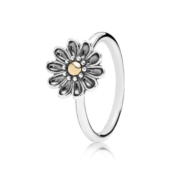 Statement Flower Ring